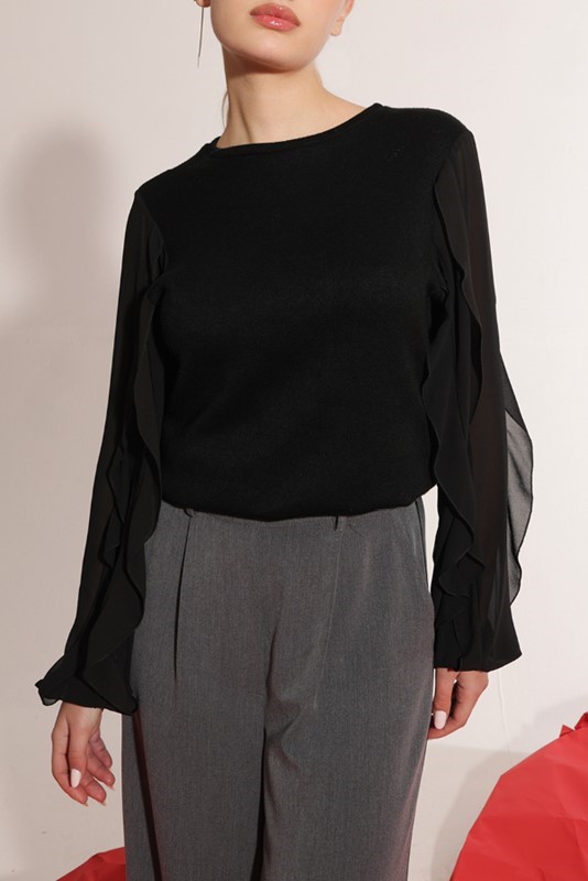 OVER-D WOMAN Maglia con rouches nelle maniche