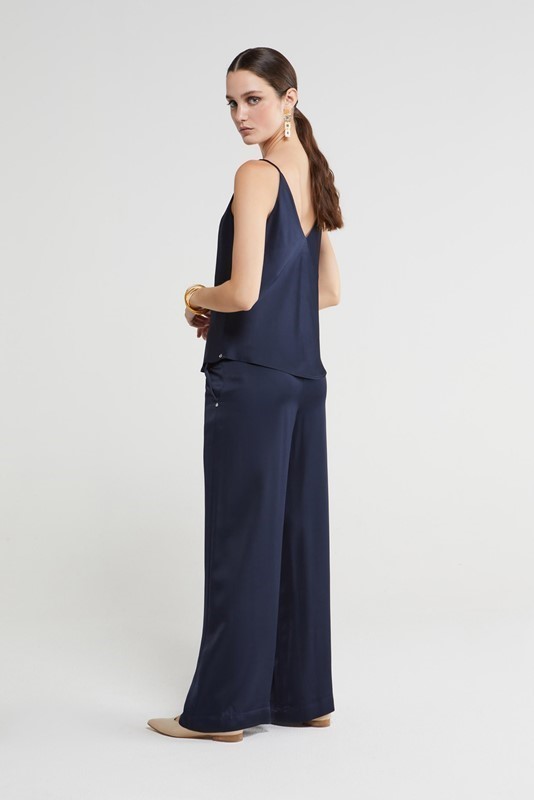 OTTOD'AME Top fluido in pura viscosa con spalline sottili