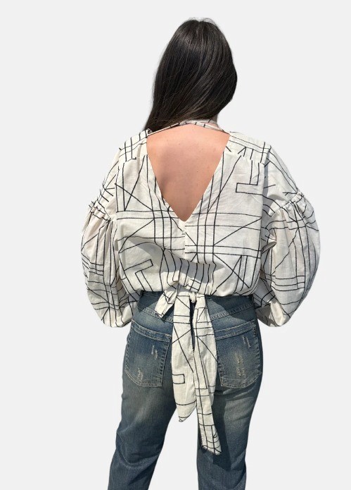 SOUVENIR Camicia ricamata ad incrocio con accessorio