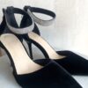 TWENTY FOURHAITCH Decolletee' a punta in velluto con cinturino strass