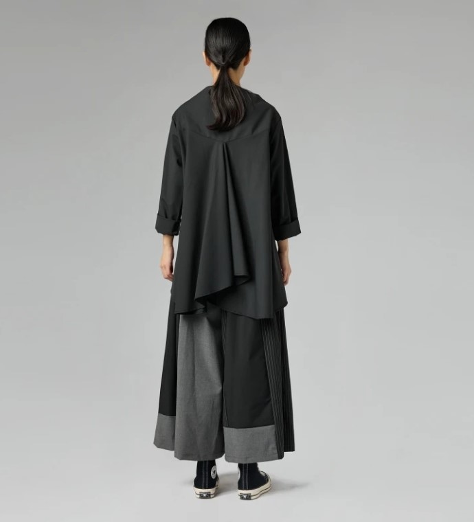 LES JOLIES NANAS Pantaloni svasati a patchwork