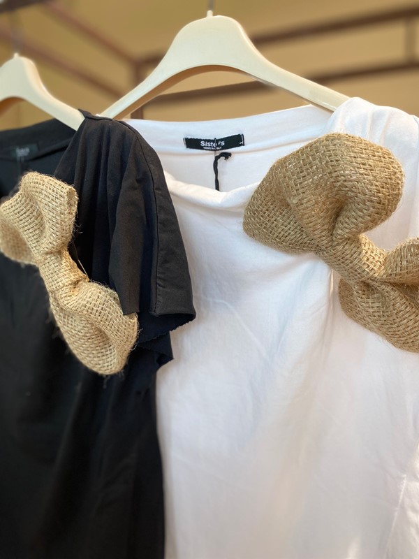 SISTE'S T-shirt con spilla fiocco