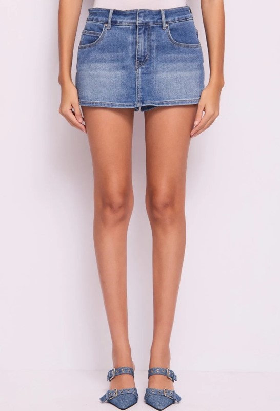 DENNY ROSE Short in denim
