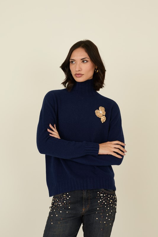 42732E70B9CF718505CEA47F1B261396_ SOUVENIR Maglia con spilla fiore