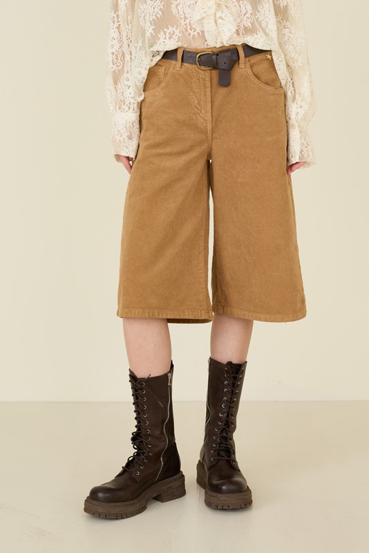 85977928E5AAEA4E6E4527A271BE7521_ SOUVENIR Bermuda in velluto a coste + cintura