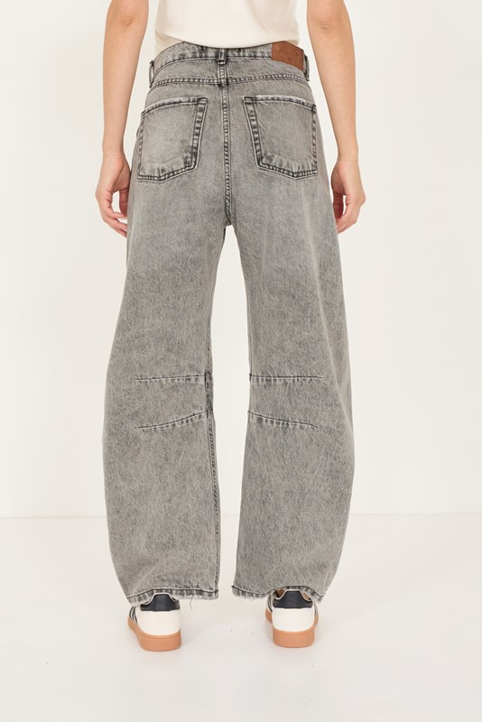 8B4E3AFB20260D4C27675AFA2B710F24_ PHILIA LOFT Jeans con riprese