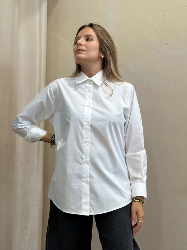 8C667CE2AA8C8758E2D1D1FB54A26876_ PHILIA LOFT Camicia taglio uomo dritta