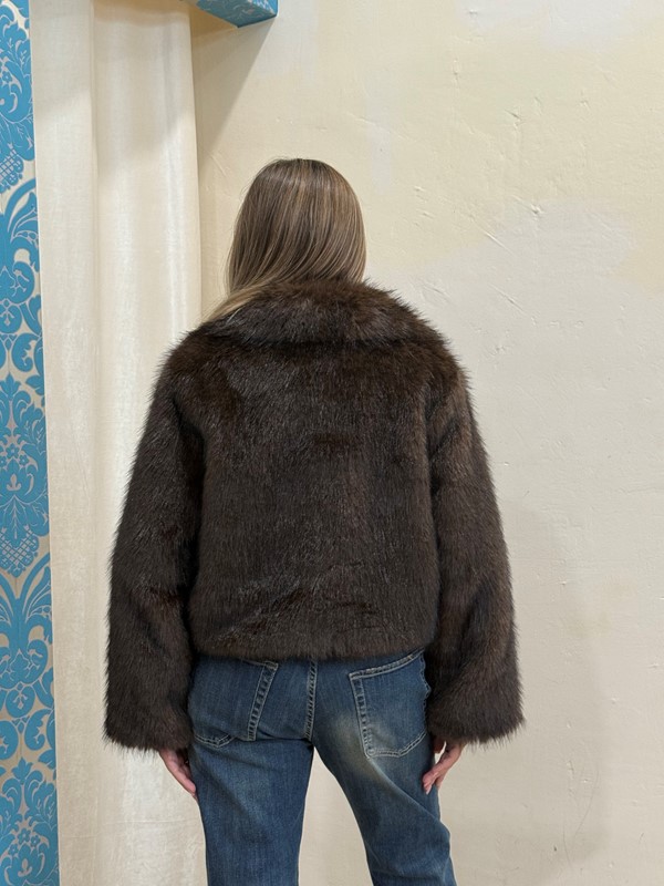 PHILIA LOFT Giacca ecopelliccia corta con collo sciallato