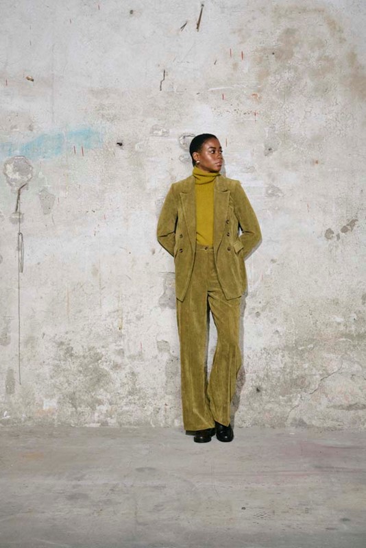 0F6360B493F96C10599A9F42CAB6DD35_ H2O Pantalone gamba dritta in velluto con elastico dietro