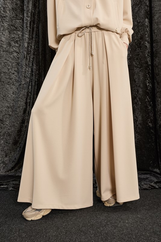 SOUVENIR Pantalone ampio con elastico in vita