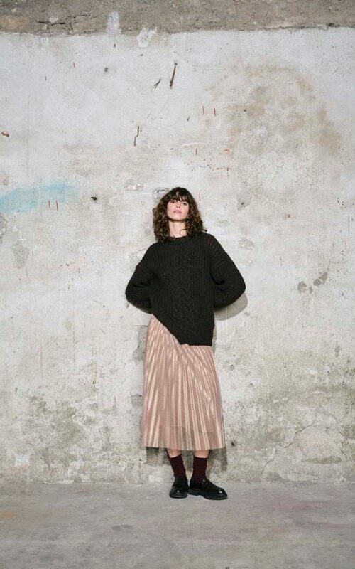 AE372699FBEE49EAD8726AB3CA4ED558_ H2O Pullover trecce asimmetrico