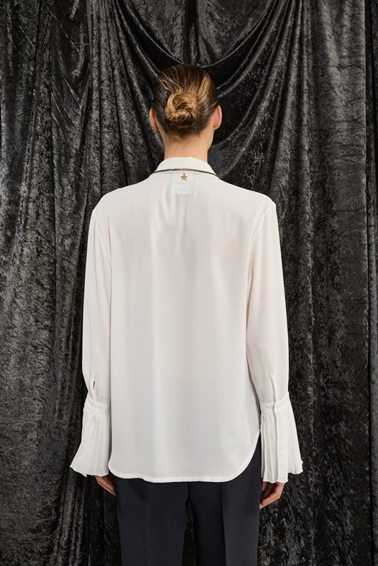 SOUVENIR Camicia con applicazioni e plisse' nella manica