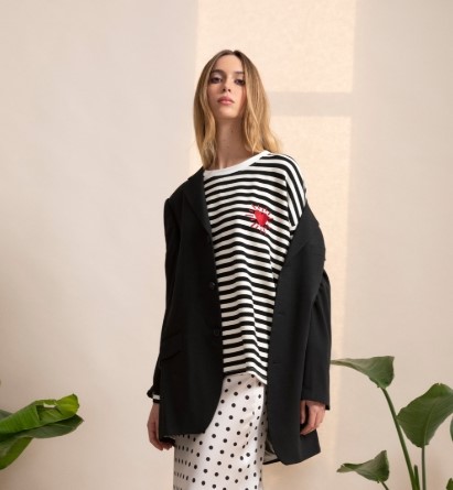 PEPE ROSA Maglia a righe cotone garzato ampia con ricamo