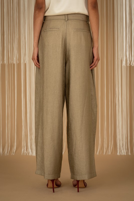 3AB4EBF98B8A45F369400367DFCC29F6_ PHILIA LOFT Pantalone ampio in viscosa con pinces