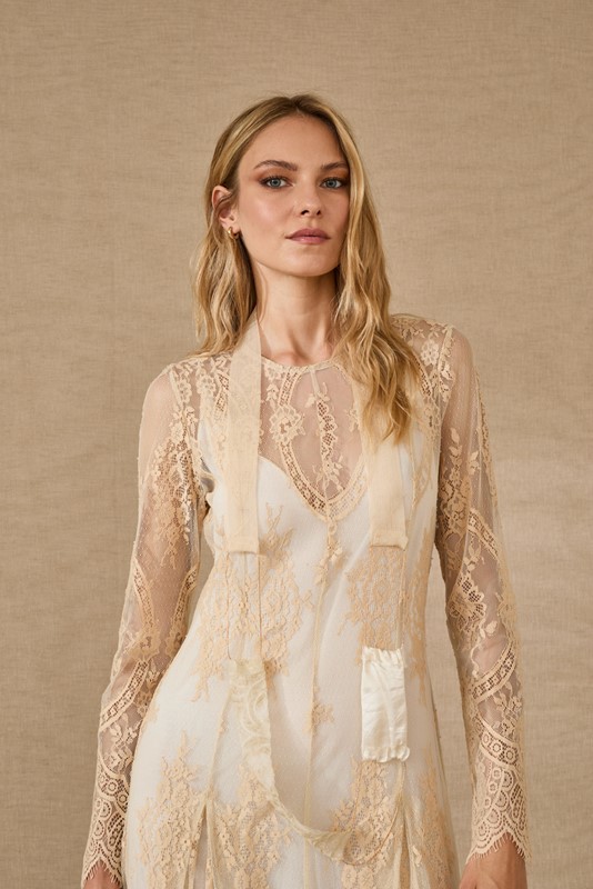 SOUVENIR Abito lungo ricamato in trasparenza