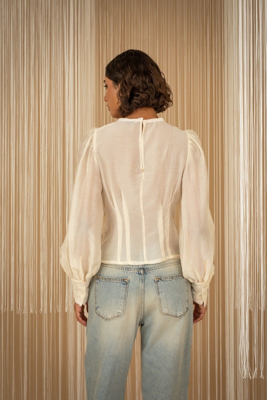 PHILIA LOFT Casacca girocollo con ricamo e ruches semi trasparente