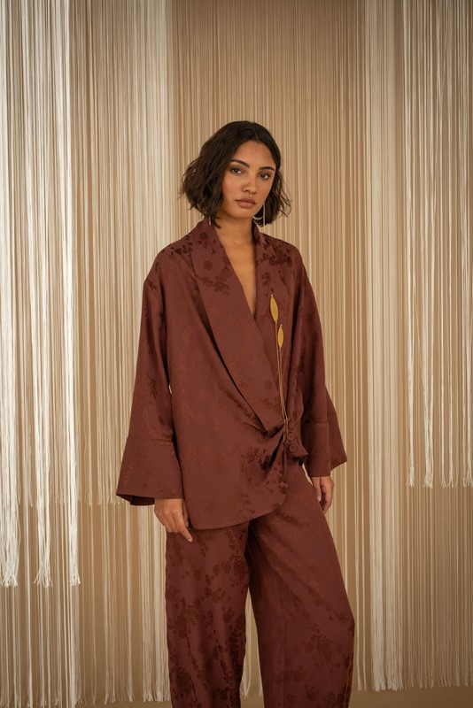 68A405C2DDEC647CCD316E9A18A815A7_ PHILIA LOFT Kimono jacquard con chiusura laterale