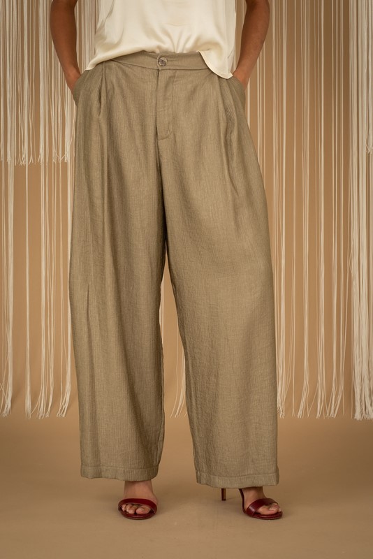 7C08B03F0F1C0C4886D505472CCACA85_ PHILIA LOFT Pantalone ampio in viscosa con pinces