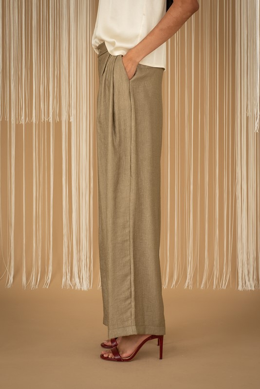 7EDCCE074EFDF83E4F1C3B54226E3F1A_ PHILIA LOFT Pantalone ampio in viscosa con pinces