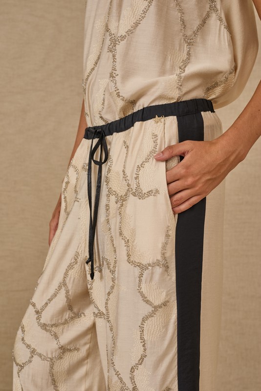 SOUVENIR Pantalone ampio con riga laterale a contrasto e perline