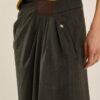 05E60A0FEEF37FE289F5C134142069E7_ SOUVENIR Pantalone spigato ampio con arricciatura laterale