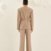 SOUVENIR Completo giacca dritta con cintura e pantalone a palazzo