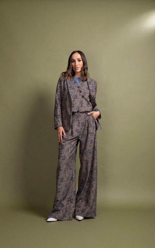 PEPE ROSA Pantalone ampio con cintura e ricamo a contrasto