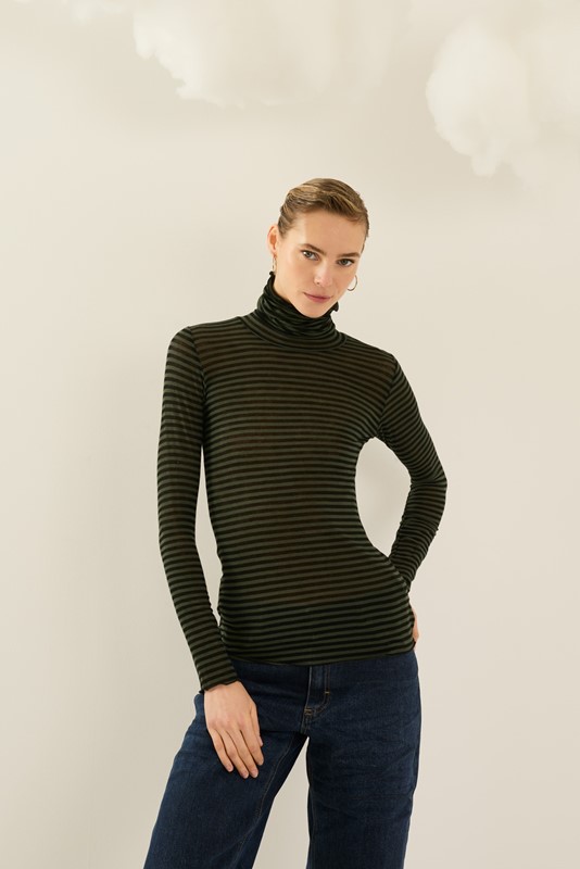 SOUVENIR Maglia a righe collo alto misto cachemire