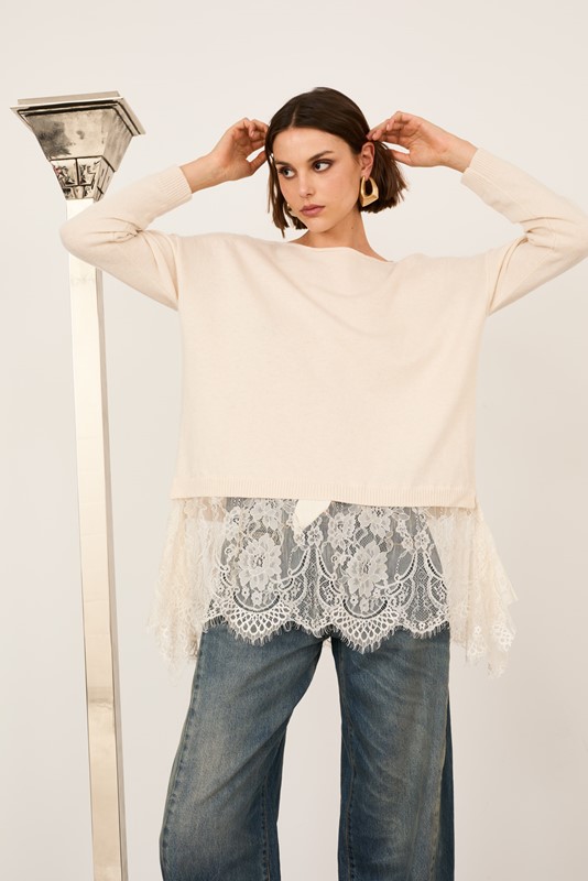 PHILIA LOFT Maglia scollo a barca con pizzo sul fondo