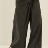32AD822D6440A0F5258ACE25FB0275AF_ SOUVENIR Pantalone spigato ampio con arricciatura laterale