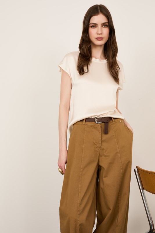 PHILIA LOFT Tshirt girocollo in satin manica aletta