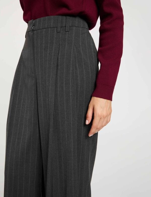 MORGAN Pantalone gessato con pences gamba dritta