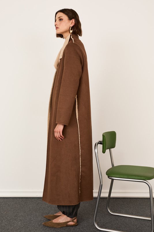 PHILIA LOFT Cappotto ecomontone con chiusura laterale