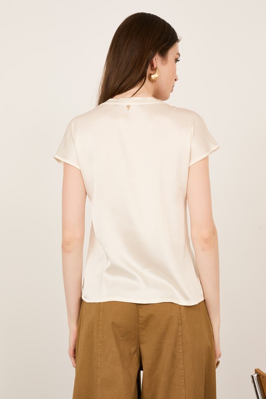 PHILIA LOFT Tshirt girocollo in satin manica aletta