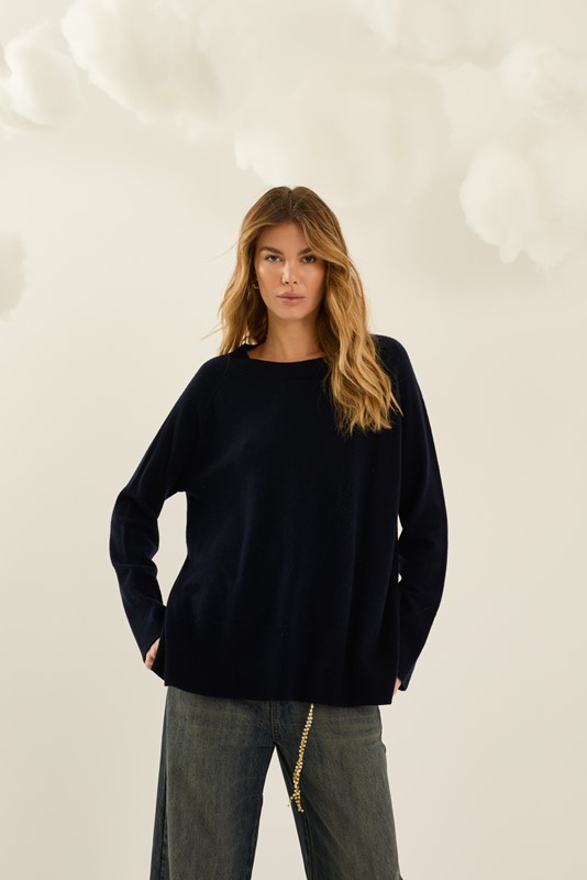 SOUVENIR Maglia over scollo tondo con spacchetti laterali