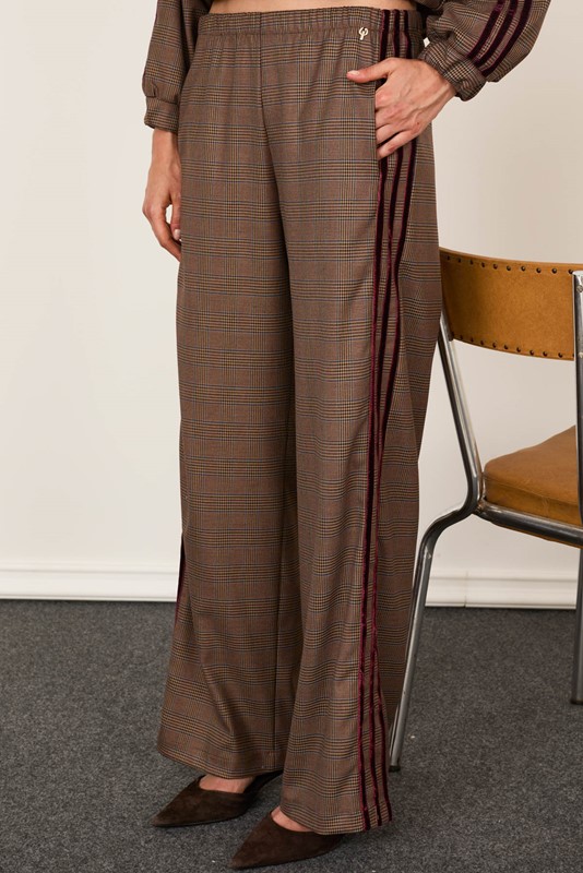 PHILIA LOFT Pantalone con coulisse in vita e bande laterali in velluto
