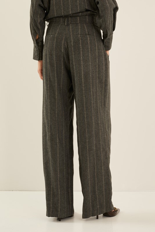 SOUVENIR Pantalone gessato oro con pences misto lana
