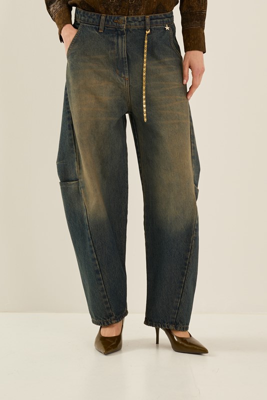 SOUVENIR Jeans baloon con pence altezza ginocchio e accessorio